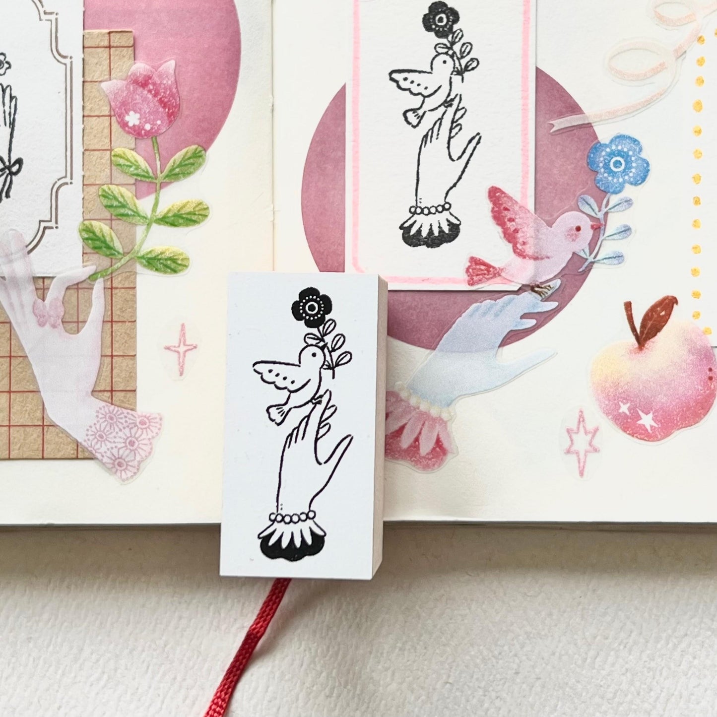 [Pre-order] 'The Lovely Hand Series' Little Bird on Finger Stamp