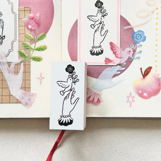 [Pre-order] 'The Lovely Hand Series' Little Bird on Finger Stamp