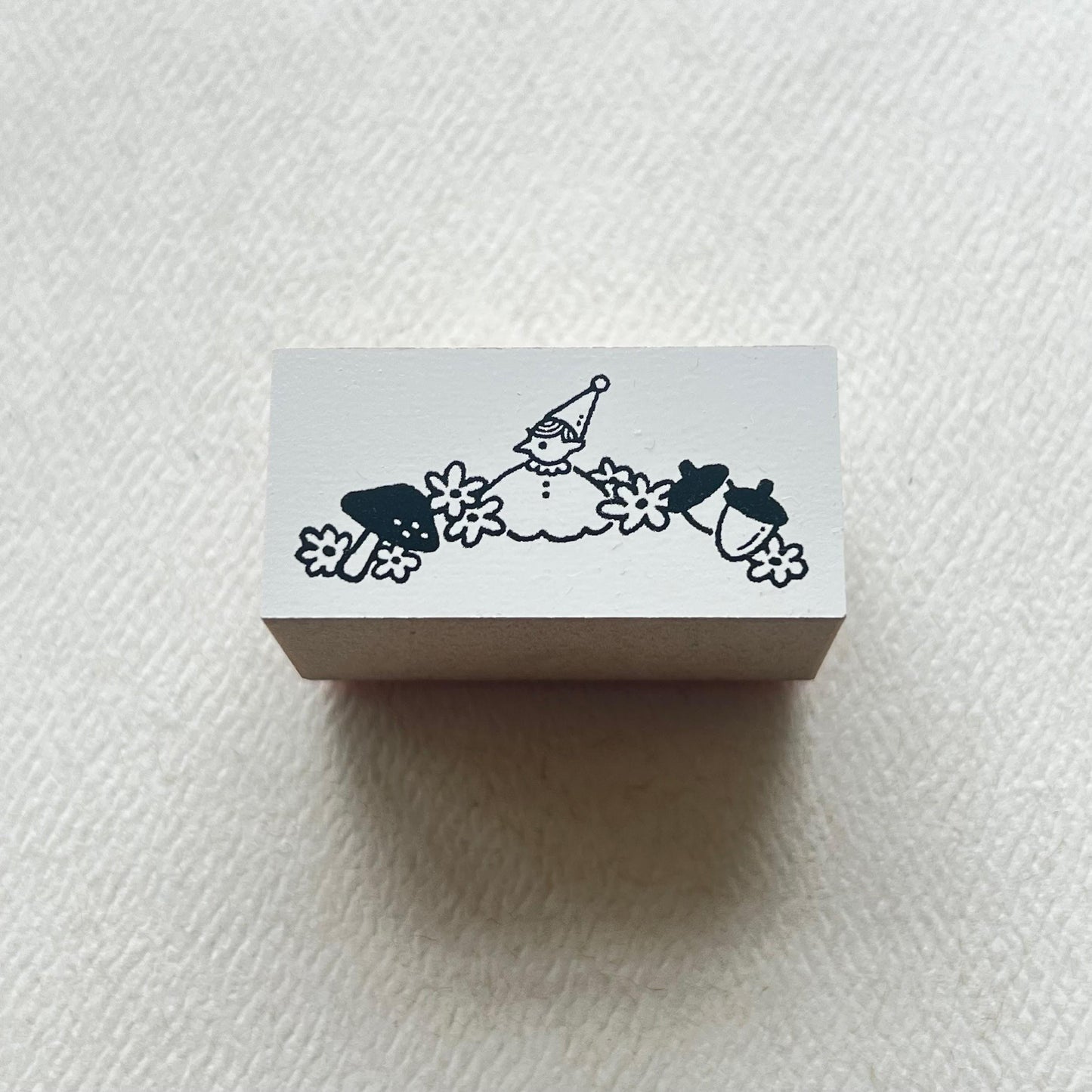 [Pre-order] 'Hide and Seek Series' Elf and Mushroom Frame Stamp