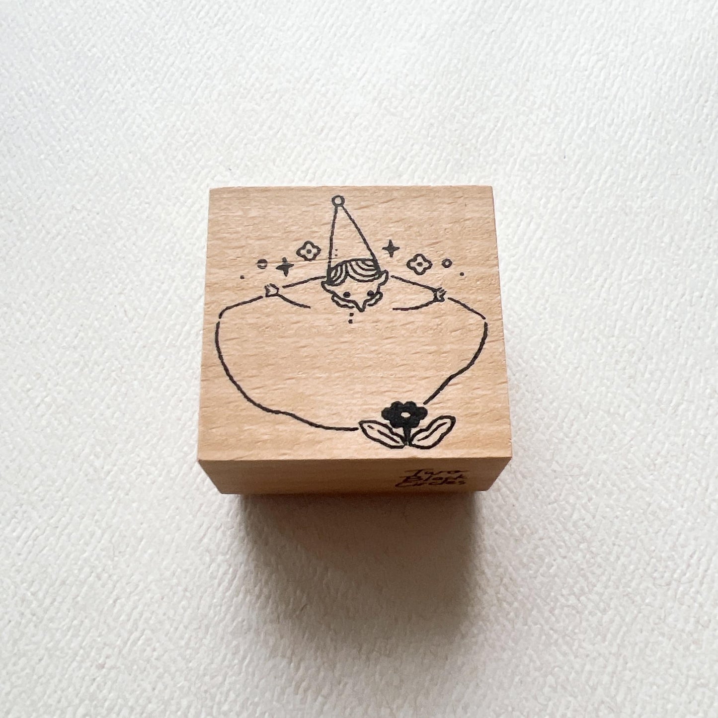 [Pre-order] 'TWO BLACK CIRCLES 2022 Vol.1' Watching Flower Stamp