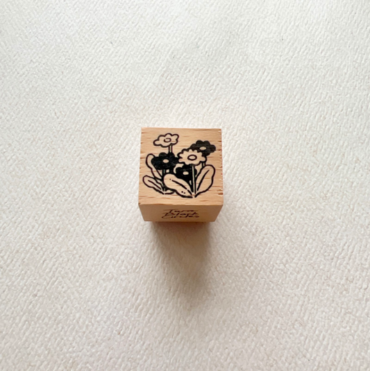 [Pre-order] 'TWO BLACK CIRCLES 2022 Vol.1' Little Flowers Stamp