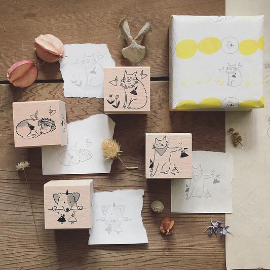 Mori Travel Dogs and Cats - 4 Stamps Boxset by Avocado Mori x thelittlek9s (Christmas gift)